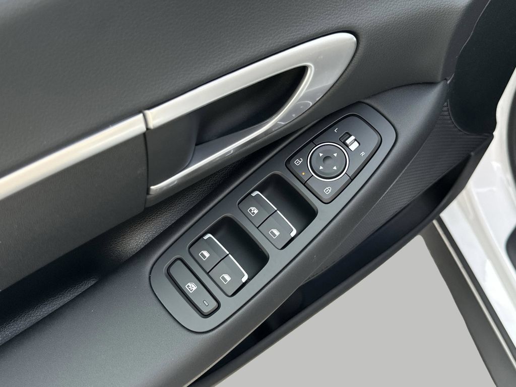 New 2026 Hyundai Sonata SE FWD image 14
