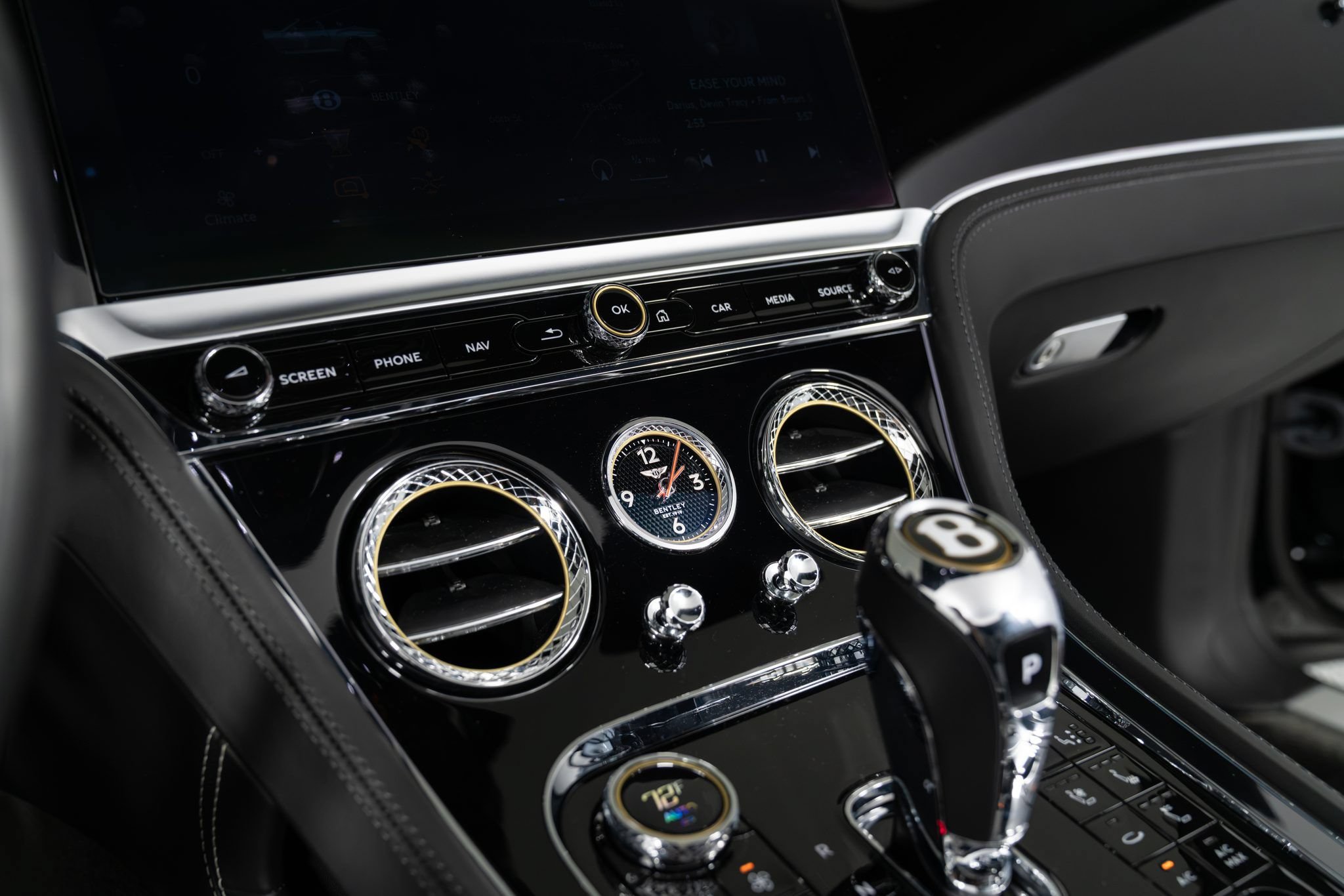 Used 2020 Bentley Continental GT V8 First Edition AWD/4WD image 36