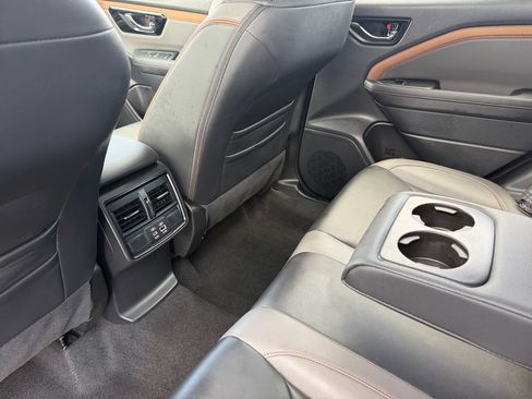 Certified 2025 Subaru Forester Sport AWD/4WD image 17