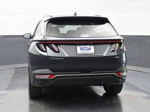 Certified 2022 Hyundai Tucson SEL AWD/4WD image 3