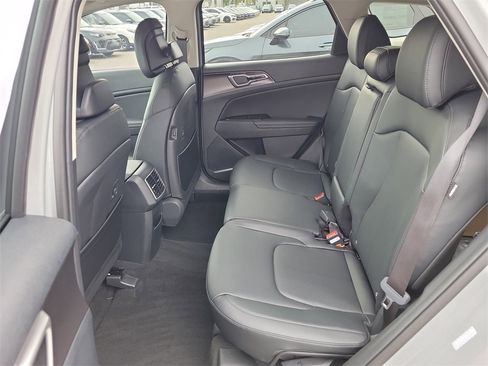 New 2026 Kia Sportage EX image 16
