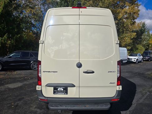 New 2026 Mercedes-Benz Sprinter 144 Cargo image 5