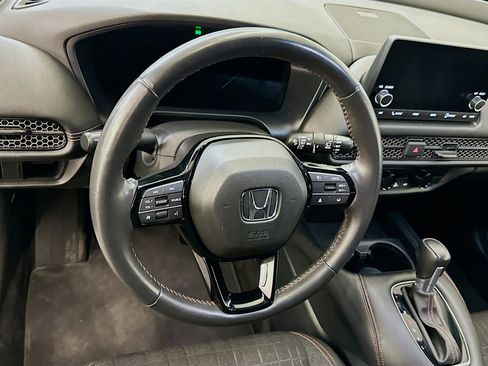 Used 2024 Honda HR-V Sport image 18