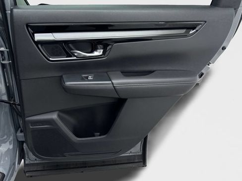 Used 2025 Honda CR-V Sport Touring image 41