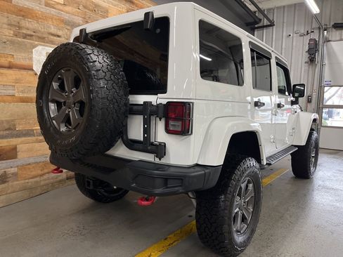 Used 2018 Jeep Wrangler Unlimited Rubicon image 46