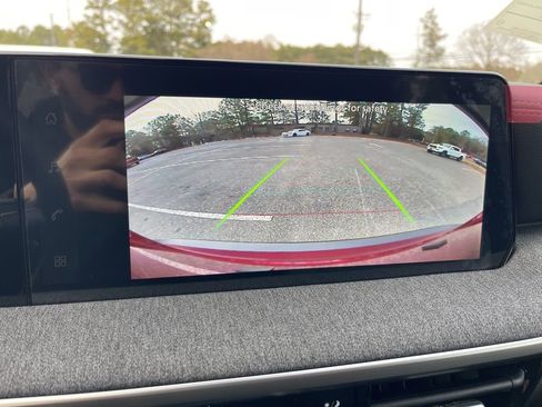 New 2026 Nissan Kicks SV w/ SV Premium Package image 9