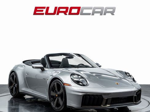 Used 2026 Porsche 911 Carrera 4 GTS AWD/4WD image 10