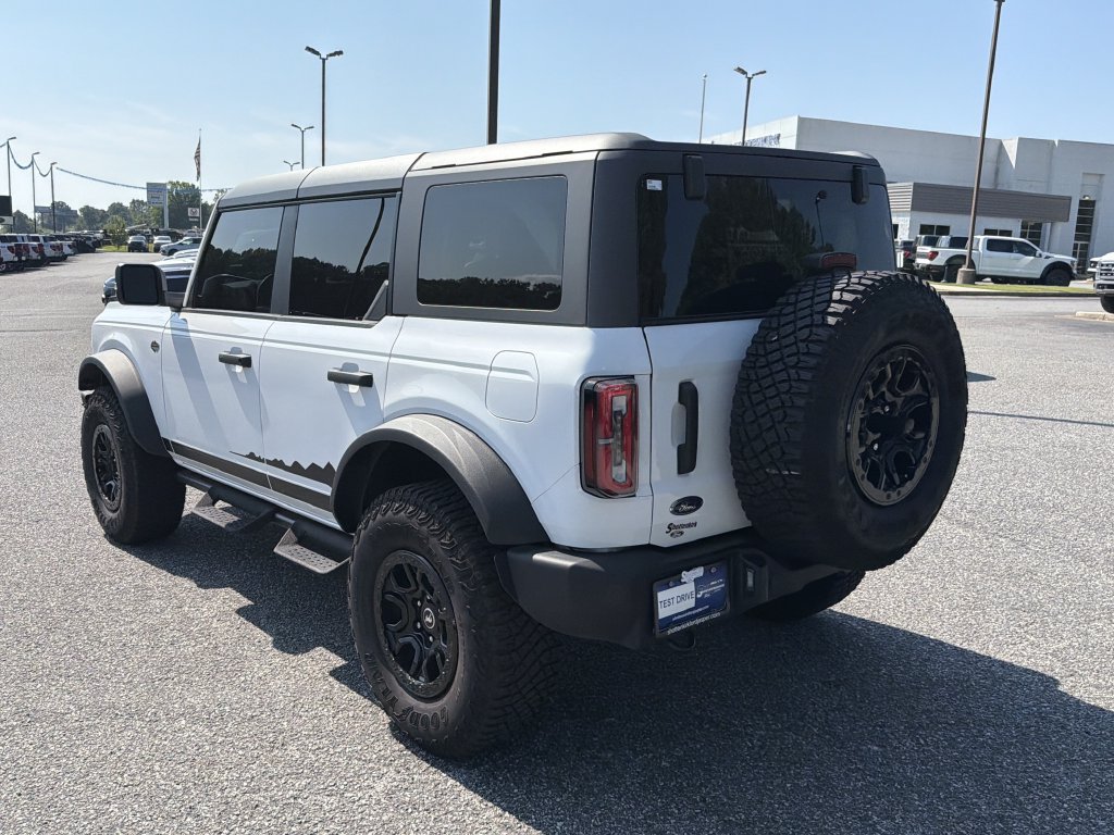 Used 2024 Ford Bronco Wildtrak AWD/4WD image 5