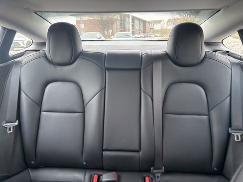 Used 2020 Tesla Model 3 Long Range image 25