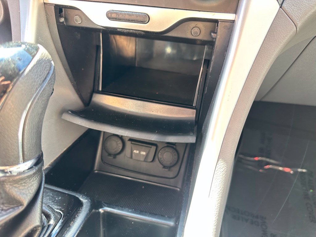 Used 2014 Hyundai Sonata Hybrid FWD image 16