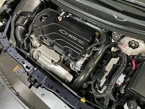 Used 2016 Chevrolet Cruze LS FWD image 16