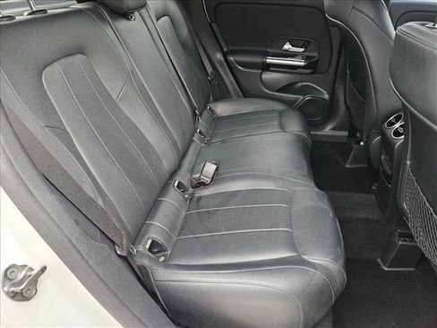 Used 2022 Mercedes-Benz GLA 250 image 19