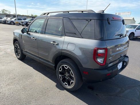Used 2025 Ford Bronco Sport Outer Banks w/ Outer Banks Tech Package+ AWD/4WD image 3