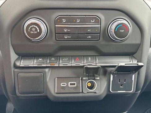 Certified 2025 Chevrolet Silverado 1500 Custom image 59