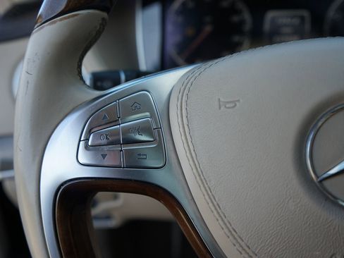 Used 2014 Mercedes-Benz S 550 Sedan image 23