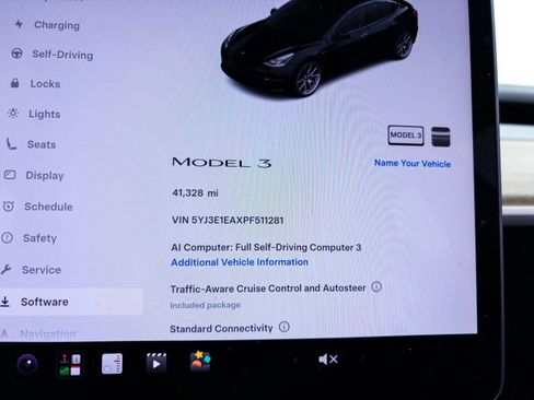 Used 2023 Tesla Model 3 Standard Range RWD image 29