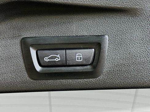 Used 2024 BMW X5 M60i AWD/4WD image 40