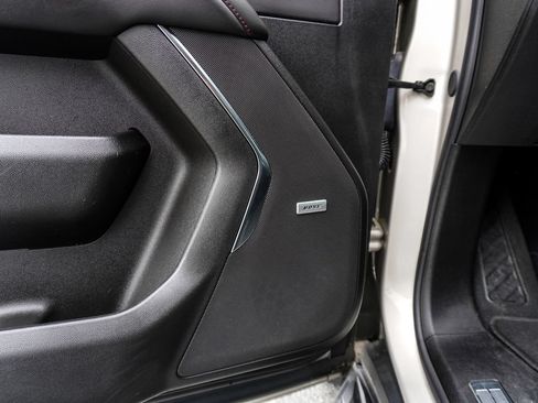 Used 2024 Chevrolet Suburban RST RWD image 20