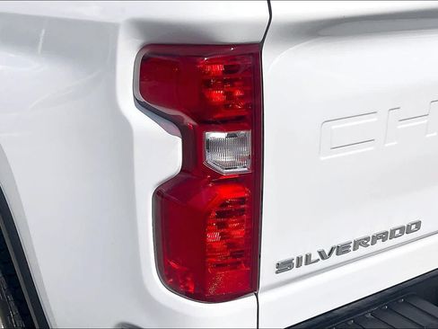 Used 2024 Chevrolet Silverado 2500 Custom w/ Custom Value Package AWD/4WD image 28