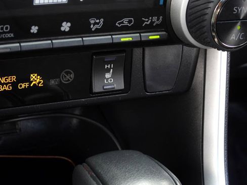 Used 2019 Toyota RAV4 XLE image 49