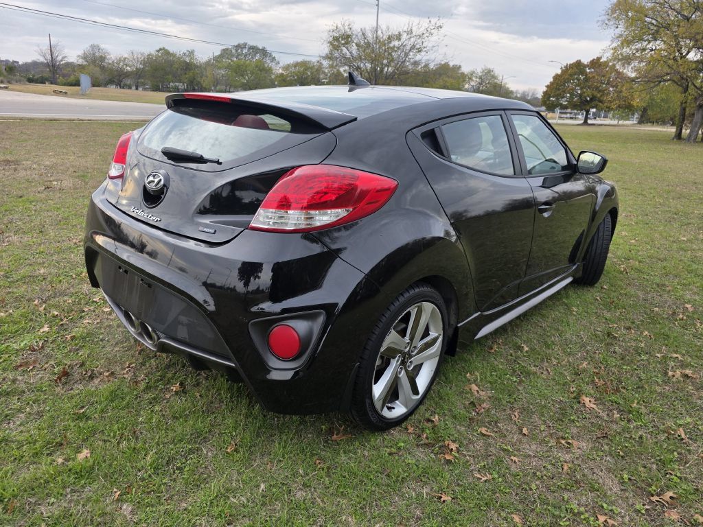 Used 2015 Hyundai Veloster Turbo R-Spec FWD image 3