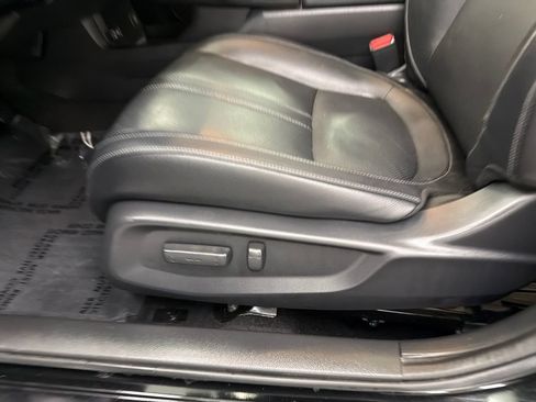 Used 2017 Honda Civic EX-L image 10