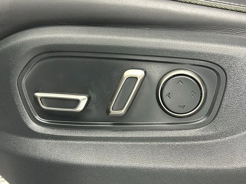 Used 2023 Rivian R1T Adventure image 28