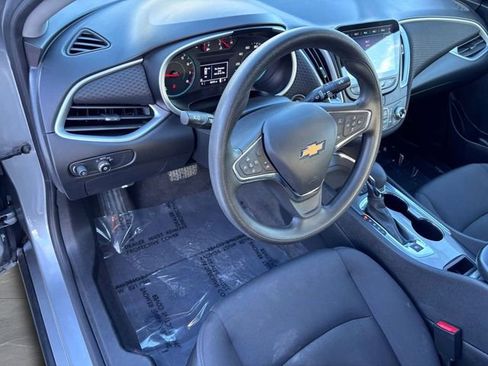 Used 2024 Chevrolet Malibu LT FWD image 9