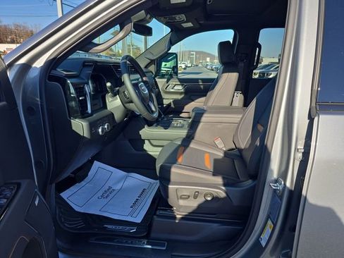 New 2026 GMC Sierra 2500 AT4 image 14