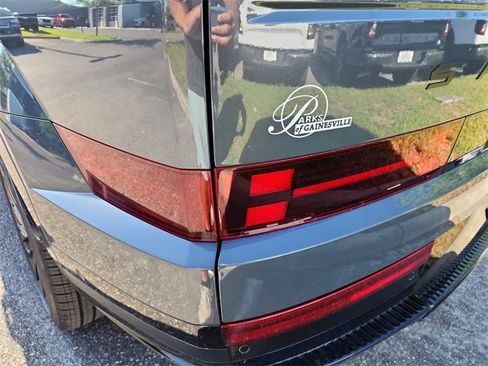 New 2024 Hyundai Santa Fe Calligraphy image 7