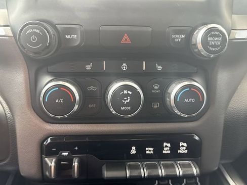 Used 2020 RAM 1500 Big Horn AWD/4WD image 19