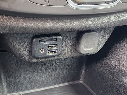 Used 2021 Chevrolet Traverse RS w/ LPO, Floor Liner Package image 25