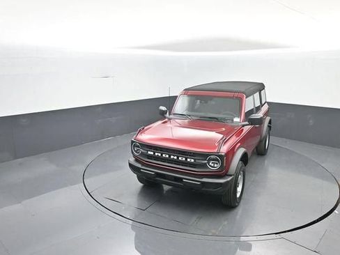 New 2026 Ford Bronco 4-Door AWD/4WD image 21