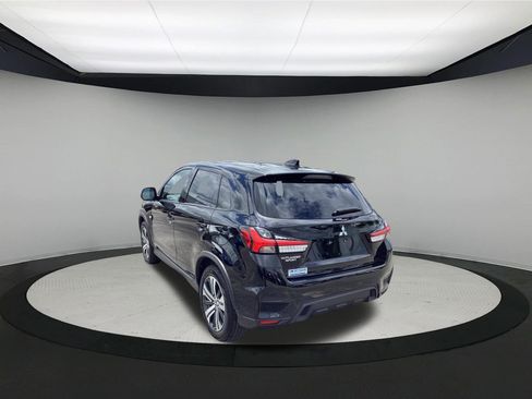 Used 2025 Mitsubishi Outlander Sport ES AWD/4WD image 7