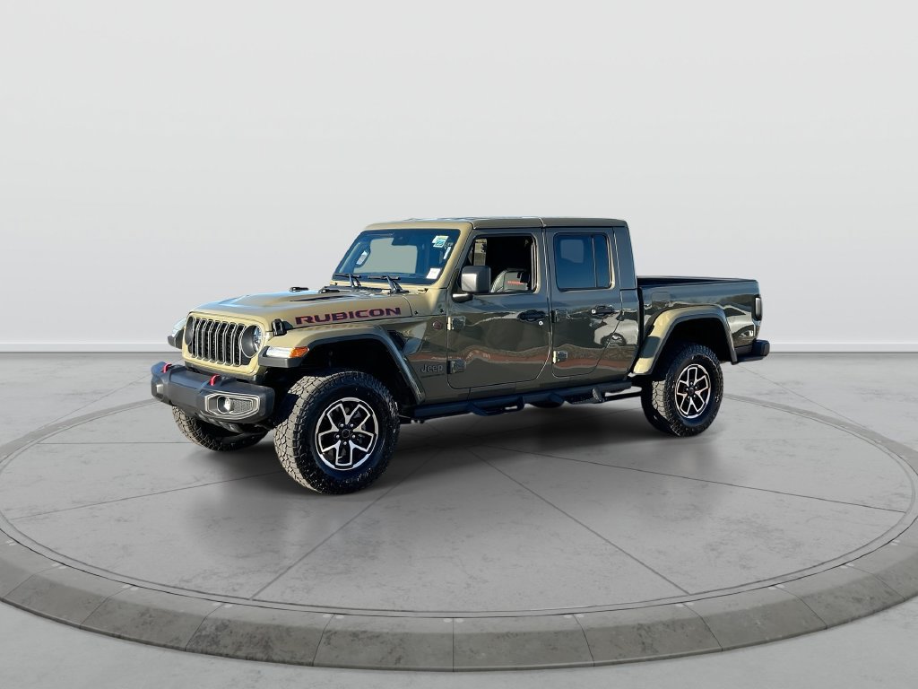 Used 2025 Jeep Gladiator Rubicon w/ Convenience Group AWD/4WD image 4