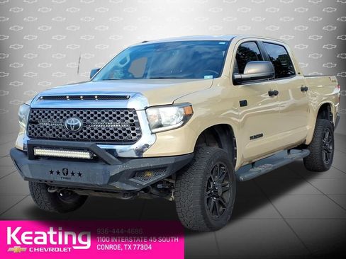 Used 2019 Toyota Tundra SR5 w/ SR5 Upgrade Package AWD/4WD image 8