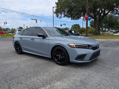 Used 2022 Honda Civic Sport image 3