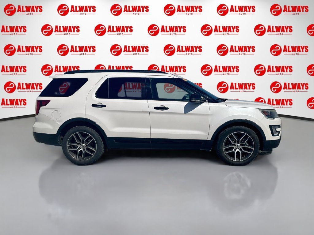 Used 2017 Ford Explorer Sport w/ Equipment Group 401A AWD/4WD image 4