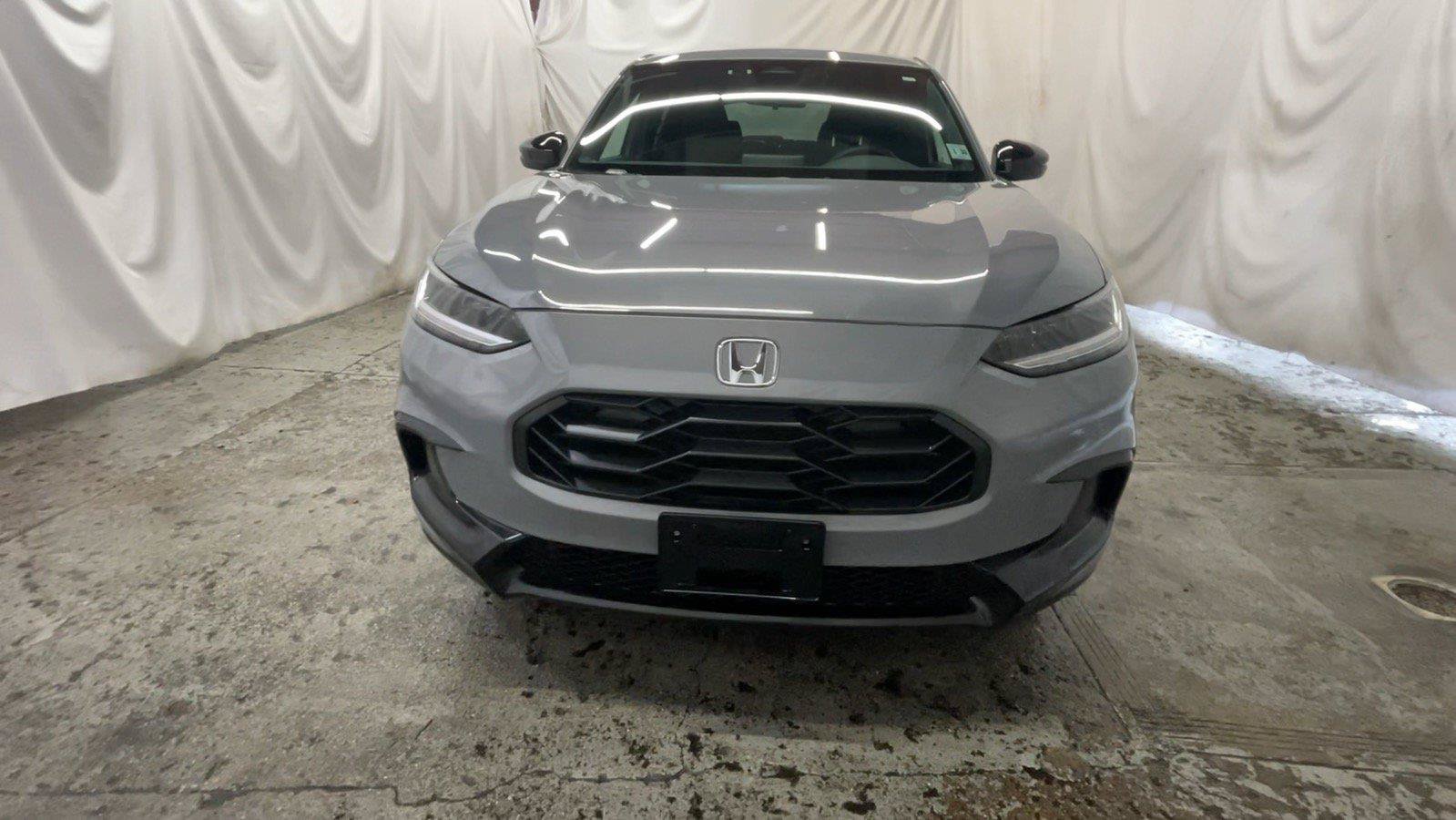Certified 2025 Honda HR-V Sport image 16
