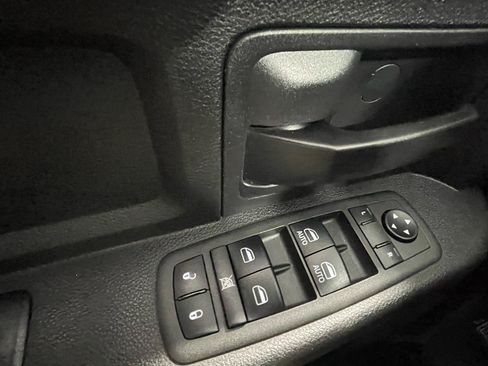 Used 2017 RAM 2500 Tradesman w/ Snow Chief Group AWD/4WD image 39