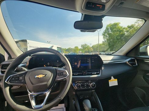 New 2026 Chevrolet TrailBlazer LT w/ Convenience Package AWD/4WD image 20