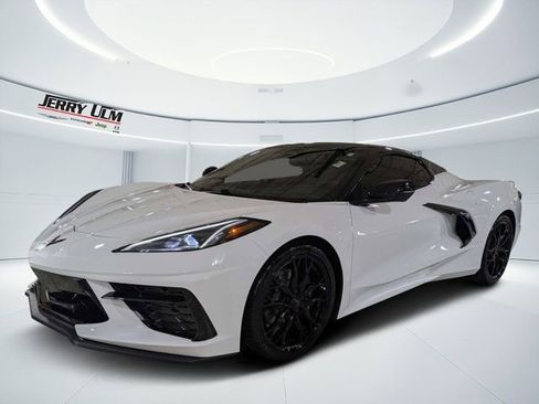Used 2024 Chevrolet Corvette Stingray Premium Conv RWD image 12