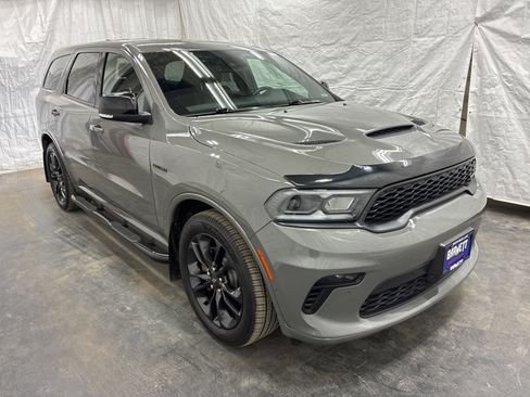 Used 2021 Dodge Durango R/T w/ Technology Group AWD/4WD image 3