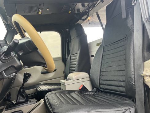 Used 2005 Jeep Wrangler Unlimited image 23