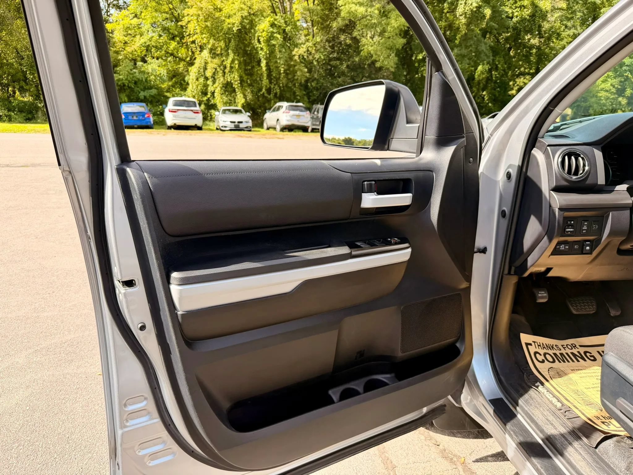 Used 2018 Toyota Tundra SR5 AWD/4WD image 15