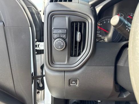 Used 2022 Chevrolet Silverado 1500 Custom RWD image 7