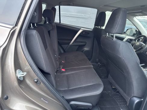 Used 2013 Toyota RAV4 XLE image 20