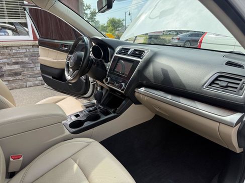 Used 2019 Subaru Outback 2.5i Limited w/ Popular Package #2 AWD/4WD image 30