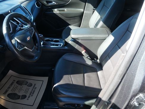 Used 2021 Chevrolet Equinox LT image 9