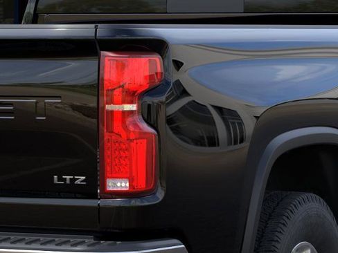 New 2026 Chevrolet Silverado 3500 LTZ AWD/4WD image 27